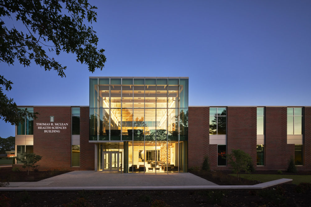 Methodist University Thomas R. McLean Health Sciences Building – Sasaki